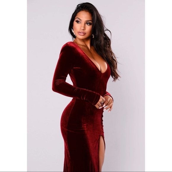 Fashion Nova Love Sex Magic Burgundy/Maroon Velvet Long Sleeve Dress - Wine - Picture 3 of 7